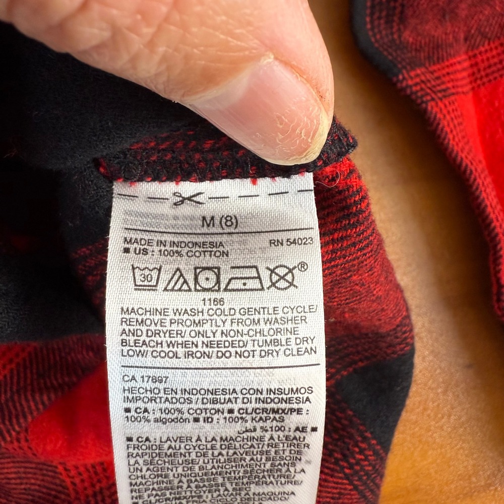 Old Navy Kids Red Black Buffalo Plaid Flannel Shirt Button Down Size M 8 - Picture 3 of 5